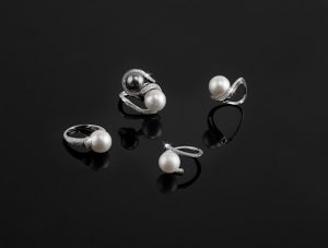 Udalrigo Massimo Still Life Pearls